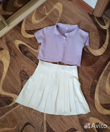 Комплект одежды с сумкой и джинсами