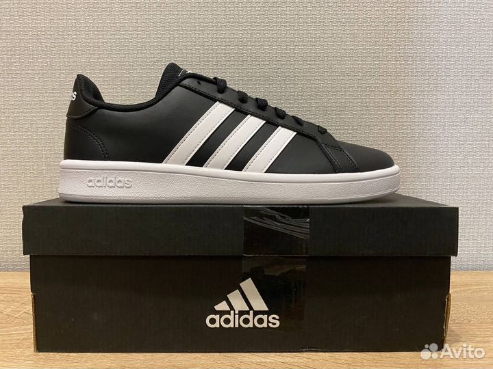 Кеды Adidas EE7900