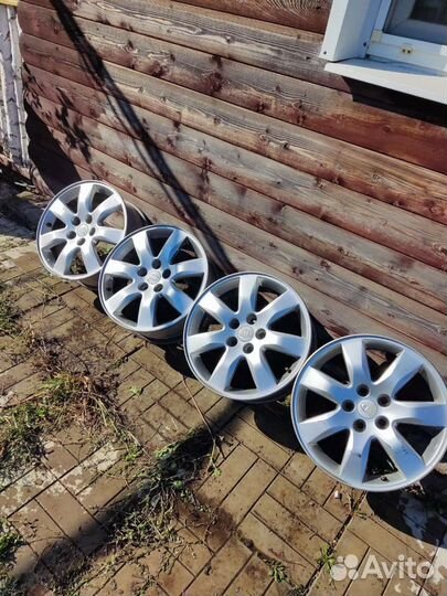 Литые диски R17 на KIA sorento