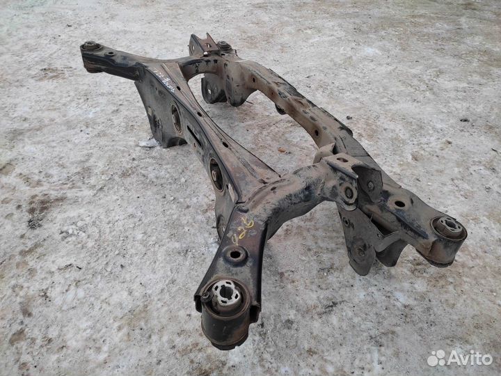 Задняя балка (Hyundai Tucson IV)