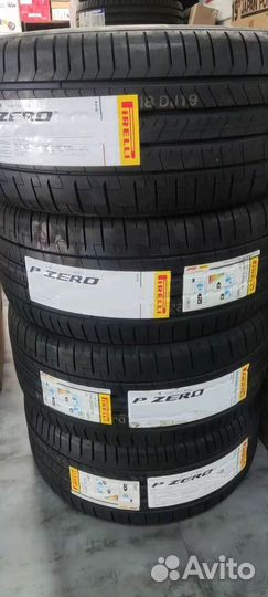 Pirelli P Zero PZ4 255/40 R21 и 285/35 R21