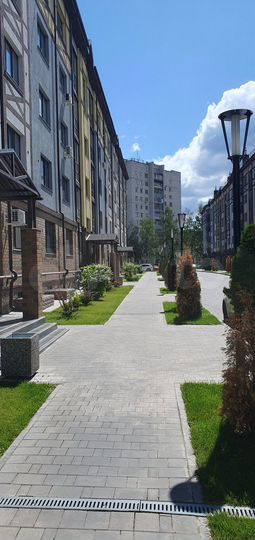 3-к. квартира, 90 м², 3/5 эт.