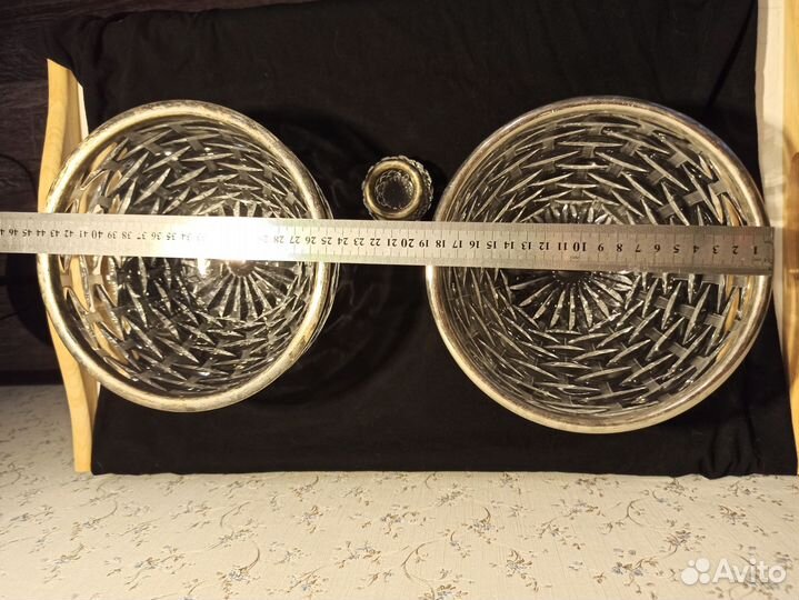 Ваза конфетница с металлическим ободком