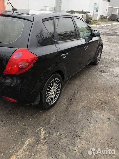 Kia Ceed 1.4 МТ, 2007, 270 000 км