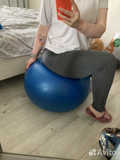 Гимнастический мяч фитбол