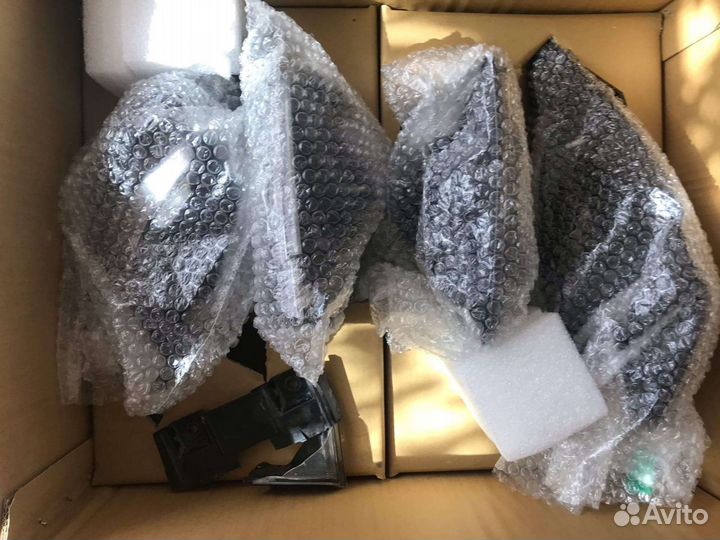 Фары задние на Nissan Patrol