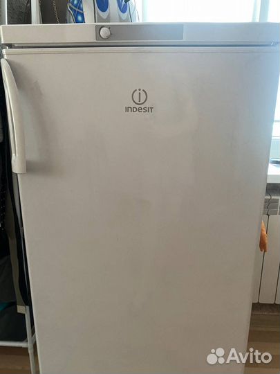 Холодильник бу маленький