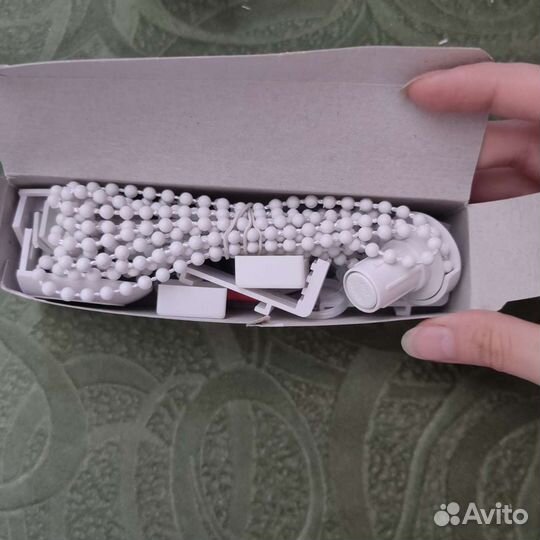 Крепление для рулонных штор новое