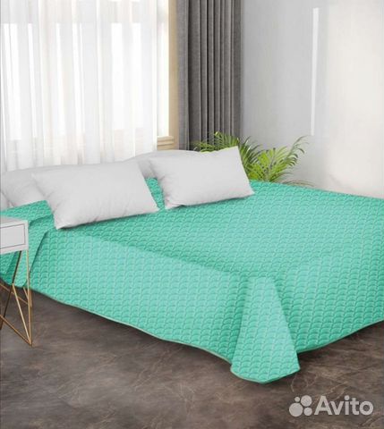 Покрывало на кровать новое