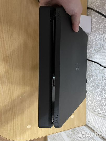 Sony Playstation 4 slim 1tb