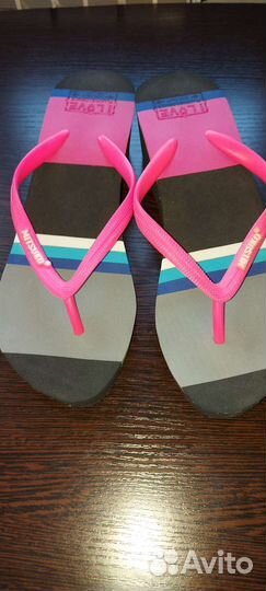 Шлепанцы женские 38 новые