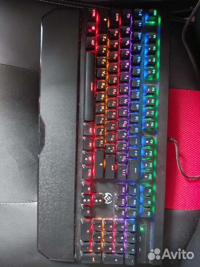 Игровая механическая клавиатура