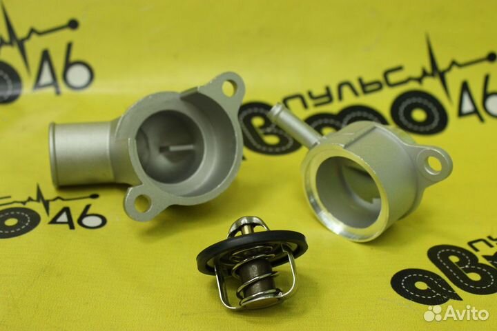 Термостат Chevrolet Lacetti 1,4-1,8. в сборе с ниж