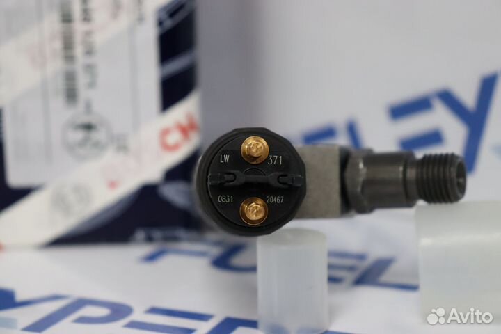 Форсунка 0445120371