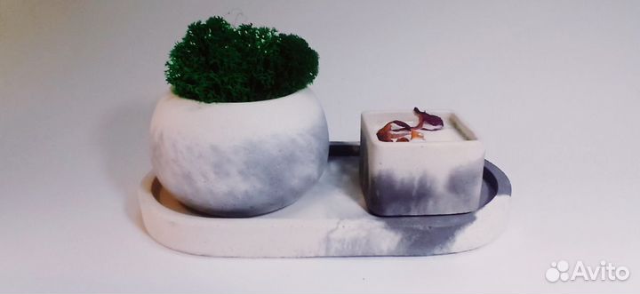 Набор: ваза со мхом, свеча, подставка