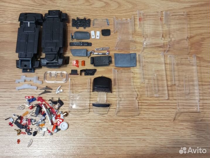 Лот запчастей для моделей. Читать описание