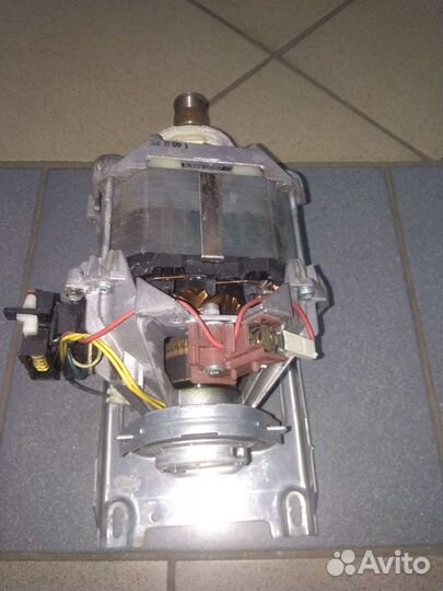 Мотор стиральной машины