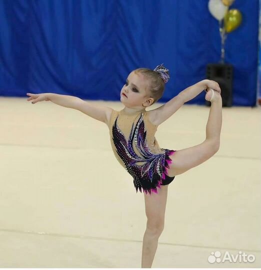 Купальник для художественной гимнастики