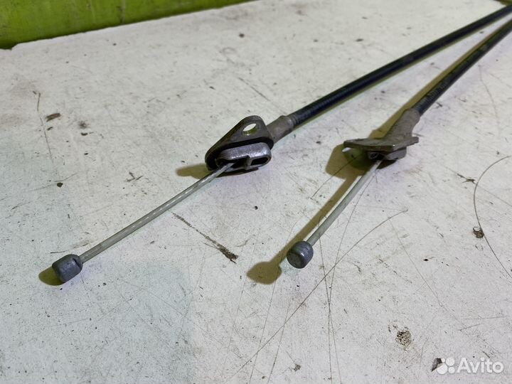 Трос тормоза правый левый Toyota Corolla E150