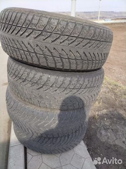 Goodyear Club 235/60 R18