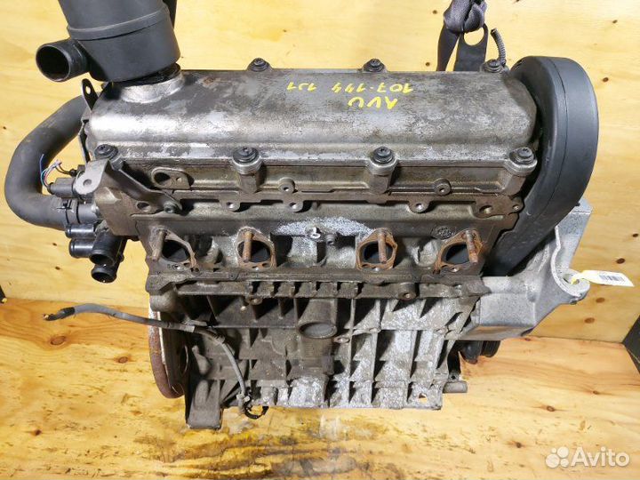 Двигатель Volkswagen Golf 4 1J1 AVU 2002