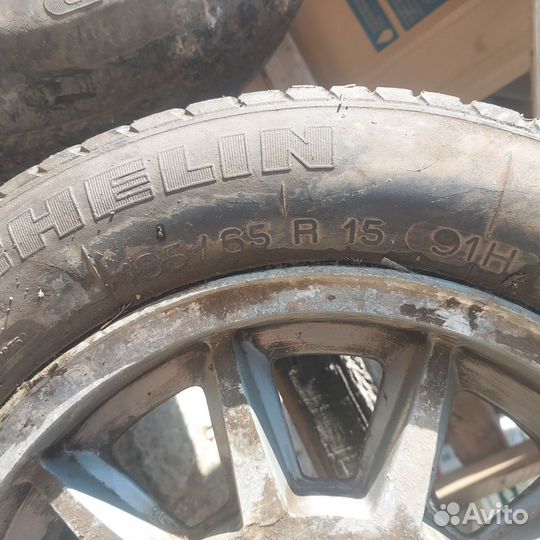 Литые диски r15 на Volvo