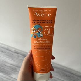 Avene молочко детское SPF50+