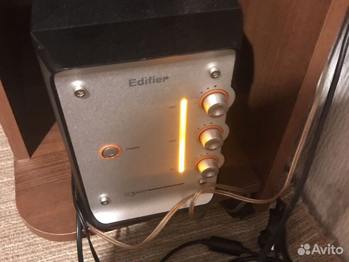 Акустические колонки Edifier E3100