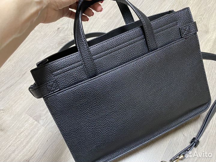 Сумка tommy hilfiger с ручками