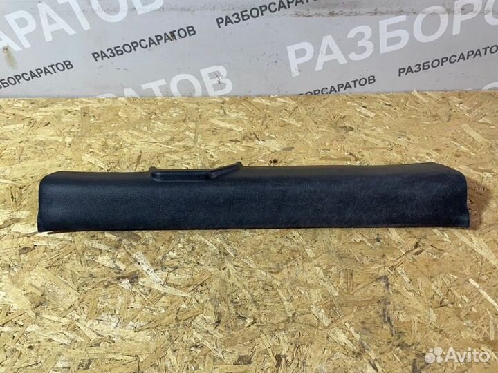 Накладка порогa передняя правая Ssangyong Action