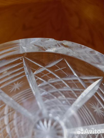 Ваза хрустальная для цветов