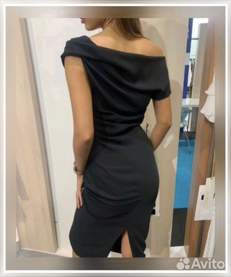 Платье с акцентом