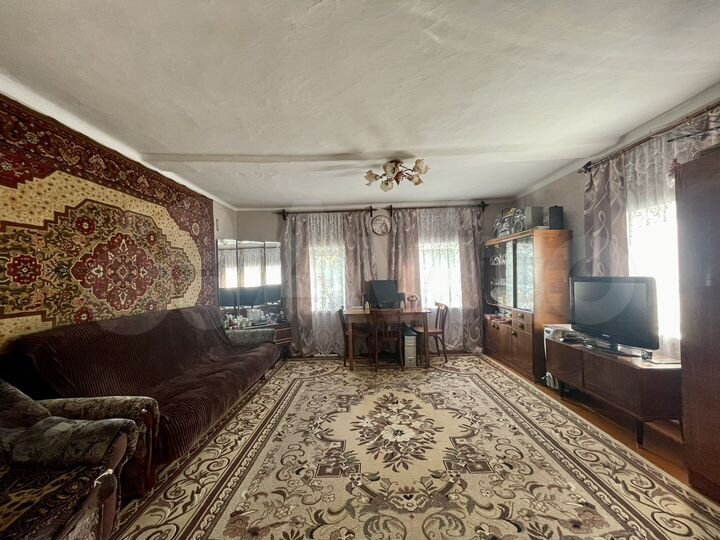 Дом 52,7 м² на участке 4,2 сот.