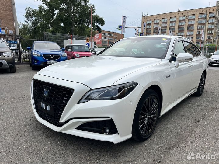 Toyota Crown, 2019