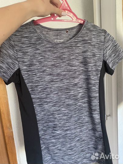 Футболка спортивная