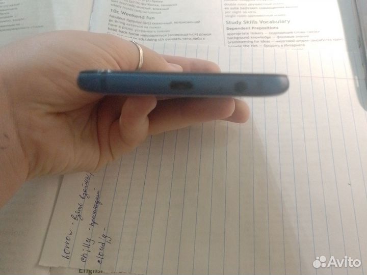 Samsung Galaxy A6, 4/32 ГБ