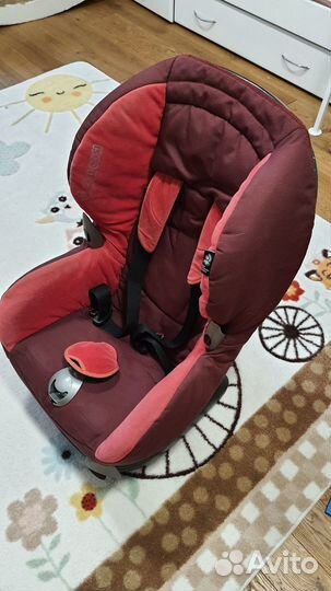 Детское кресло maxi-cosi