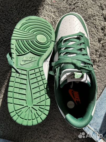 Nike Dunk Low Retro «Team Green»