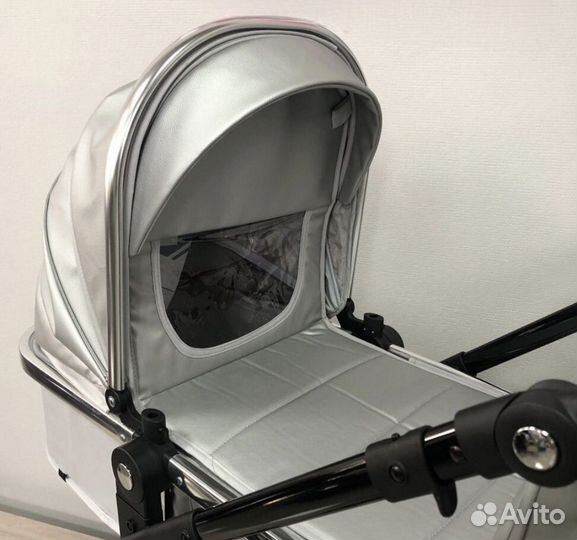 Новая коляска эко - кожа 3 в 1
