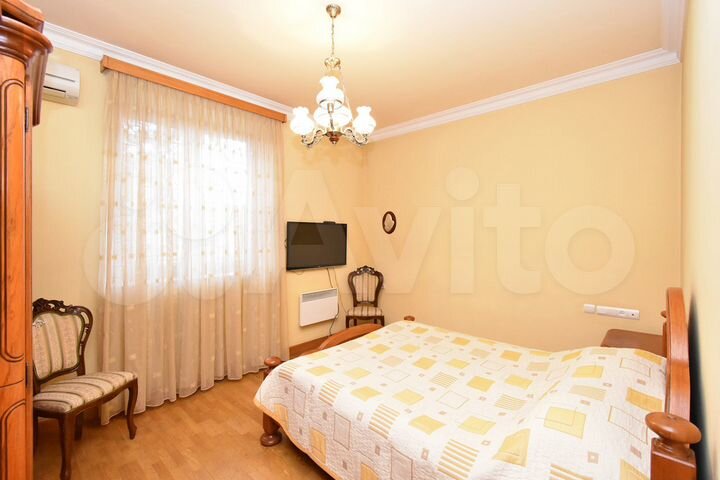 3-к. квартира, 100 м² (Армения)