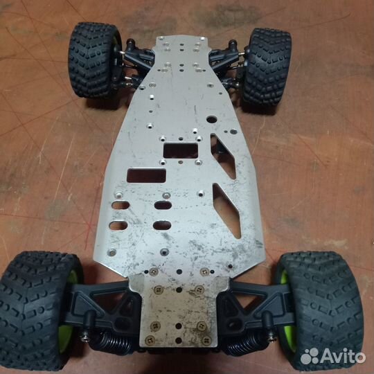 Радиоуправляемые модели 1Х10 И 1Х8