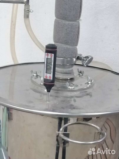 Крышка для перегонного куба с выходом на 2 дюйма