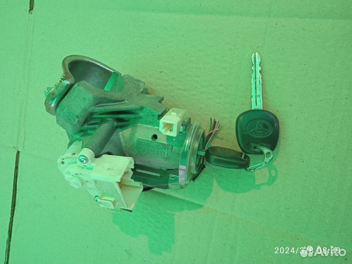 Замок зажигания, Тойота 150