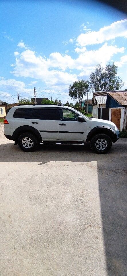 Mitsubishi Pajero Sport: фото владельца