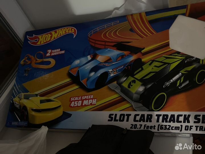 Гоночный трек hot wheels