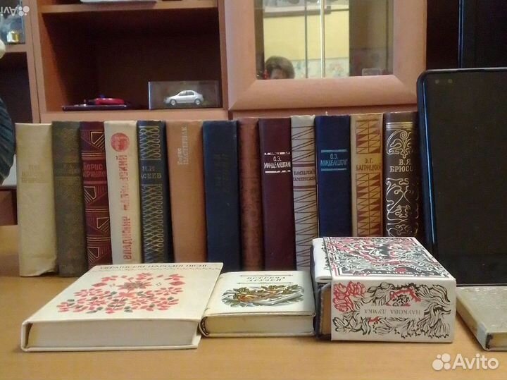 Миниатюрные книги