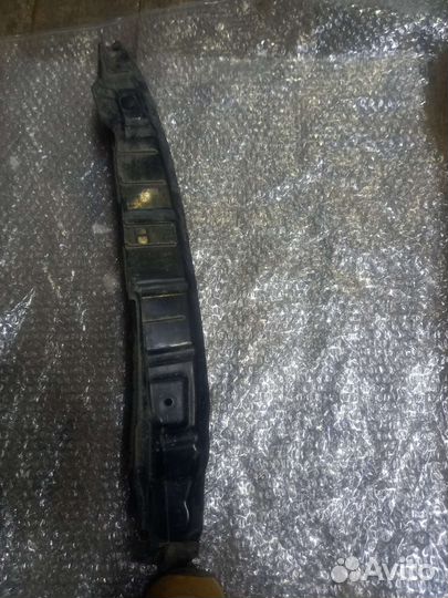 Kia cerato 2 пыльник правого крыла