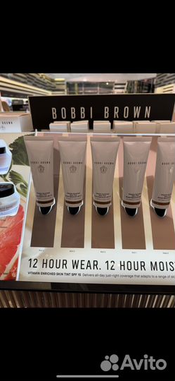 Куплен в США Тональный крем Bobbi Brown