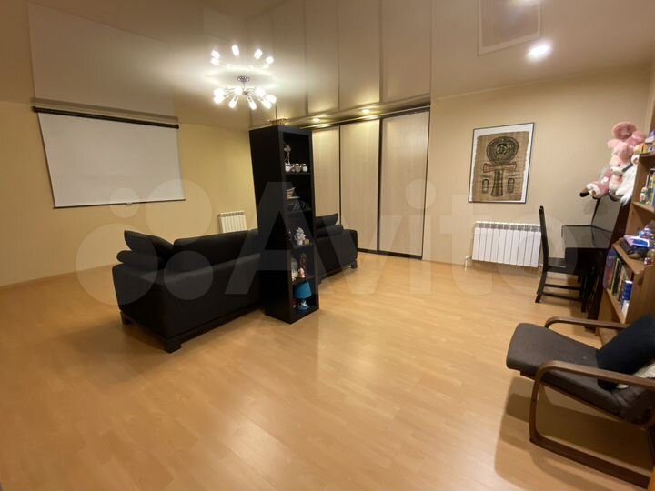 Таунхаус 120 м² на участке 1 сот.