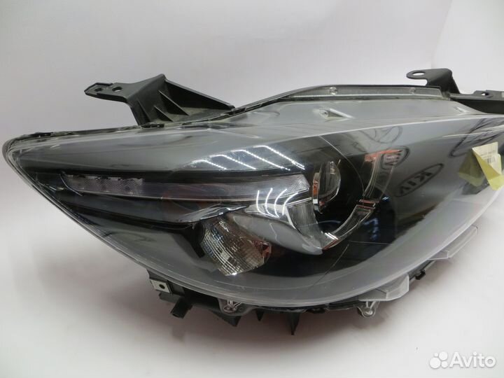 Правая фара LED Mazda CX-5 KE 2015-2017